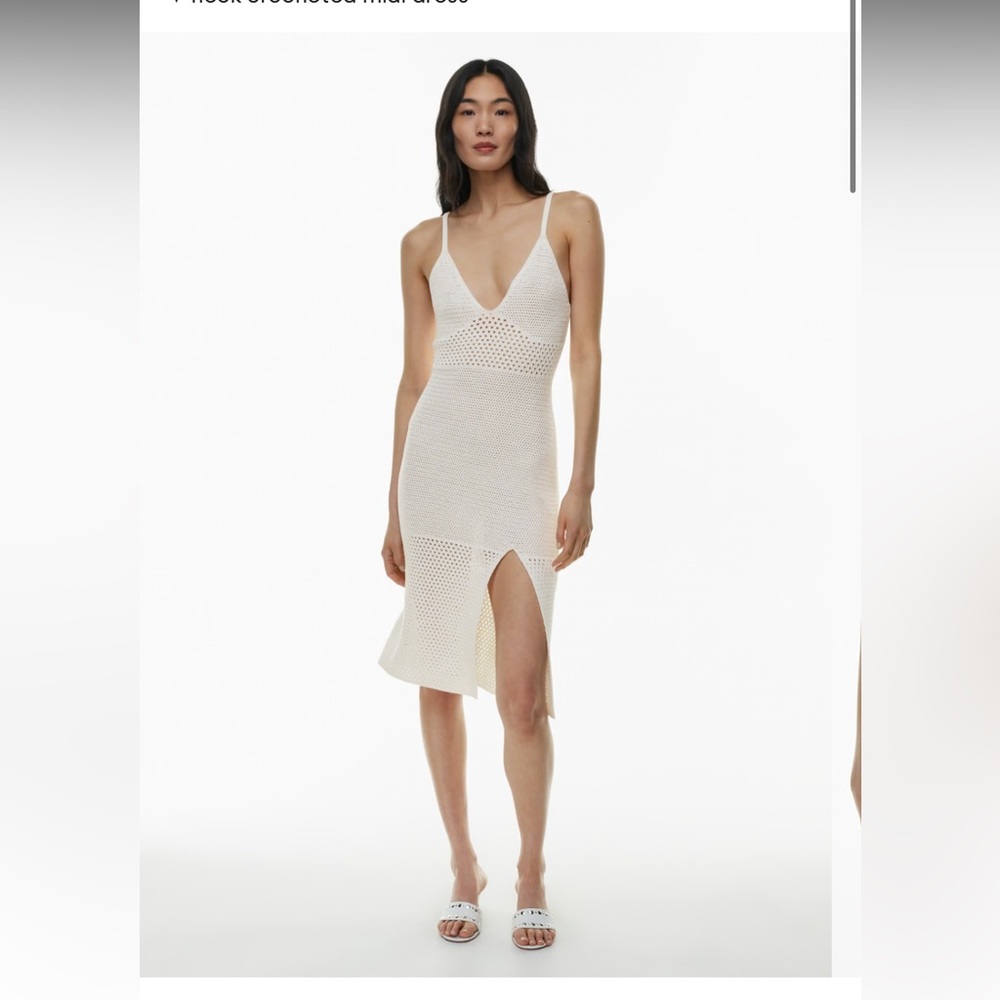 ARITZIA WILFRED Evie V-neck crochet midi dress